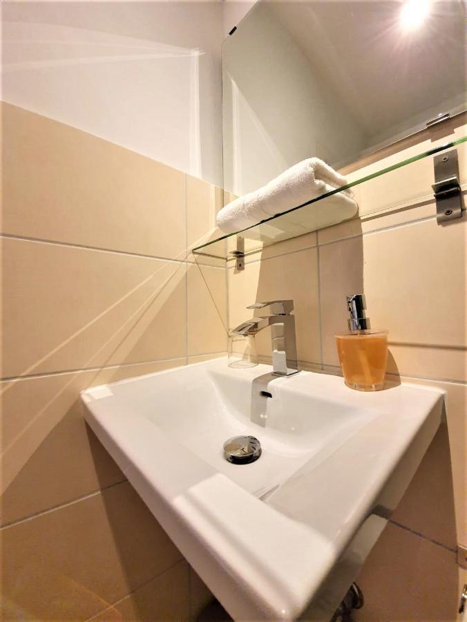 Studio Rome In Der Altstadt Lejlighed Freiburg im Breisgau Eksteriør billede